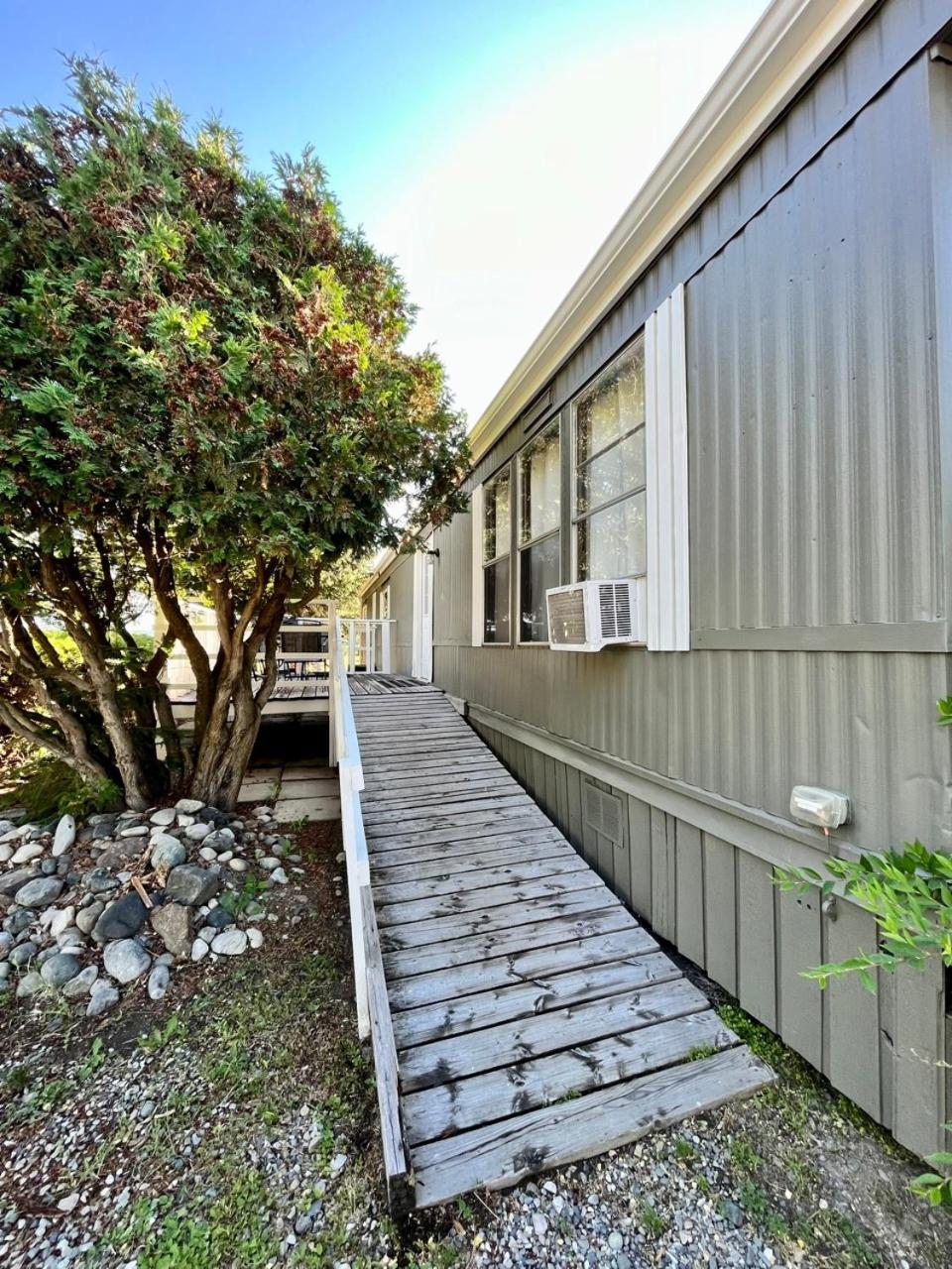 Roberts Roost Resort Quesnel Exteriér fotografie